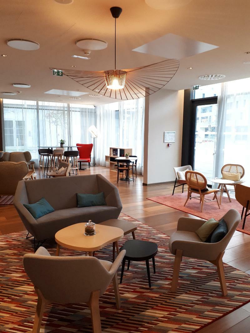 By Marriott Toulouse-blagnac Hotel Blagnac